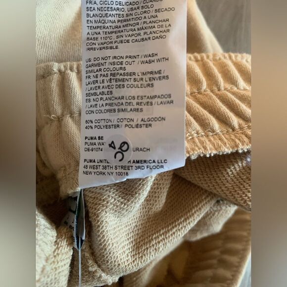 Puma kids pants light, sand color NWT - Picture 4 of 4